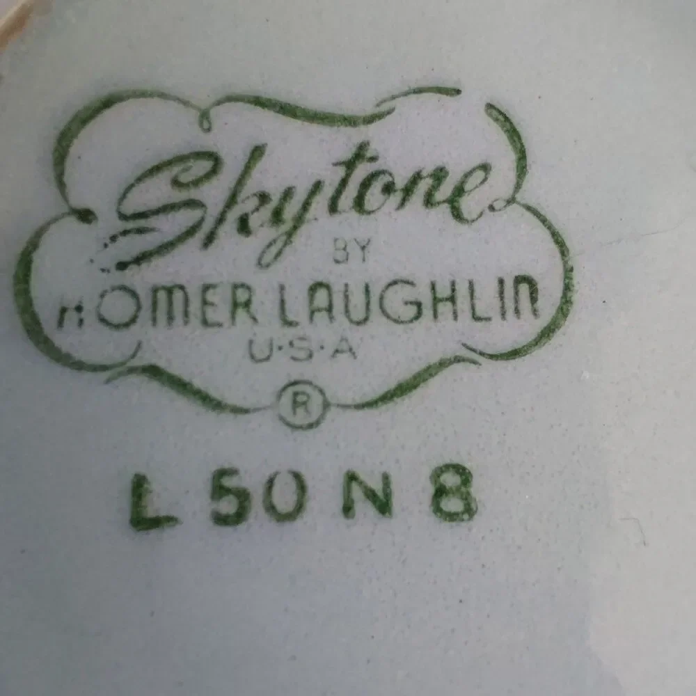 Homer Laughlin Skytone Sugar Bowl With Lid 1950's MCM Sky Blue White